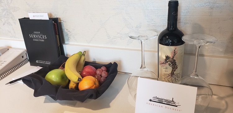Fresh fruit and a bottle of wine await guests arriving in American Duchess' two-level Loft Suites. Photo by Susan J. Young