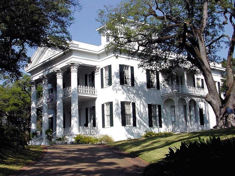 Stanton Hall in Natchez, MS Photo by Visit Natchez.. 