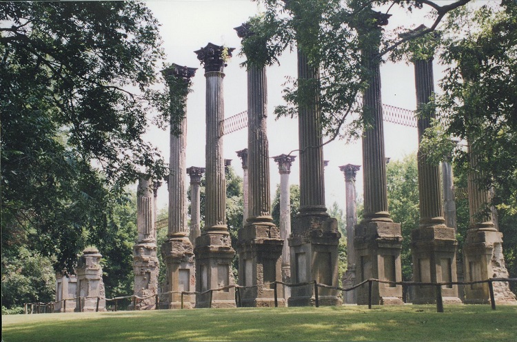 Windsor ruins in Mississippi. Photo courtesy of Visit Natchez.