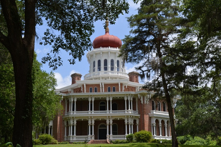 Longwood, Natchez, MS. Photo courtesy of Visit Natchez.