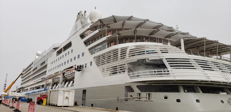 Stern of Silver Dawn was tweaked a bit from the two previous sister ships in the Muse-class. Photo by Susan J. Young.