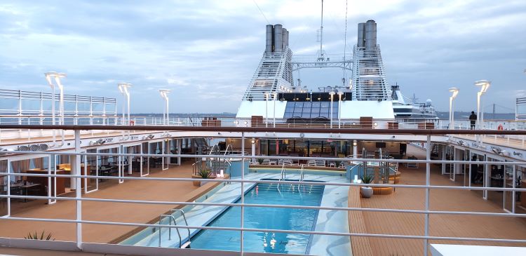 Pool deck of Silver Dawn. Photo by Susan J. Young.