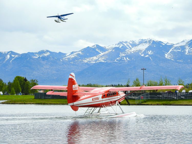 Lake Hood near the Alaska Aviation Museum near Anchorage, AK, is a busy seaplane base. Photo by Juno Kim.