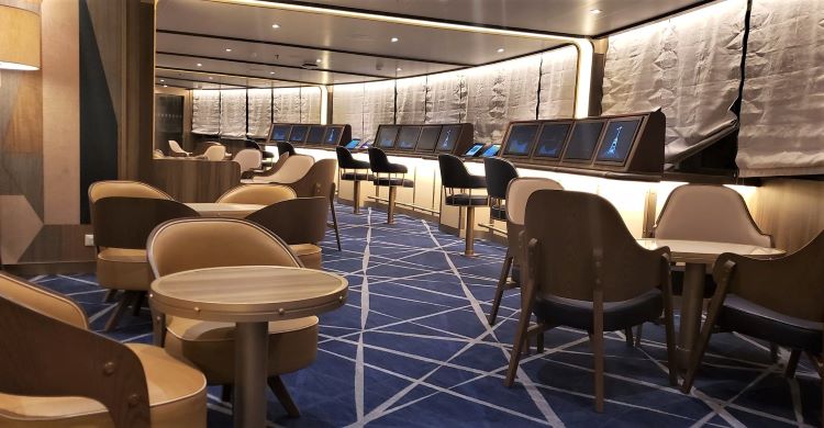 The Bow Lounge on Seabourn Venture. Photo by Susan J. Young. 