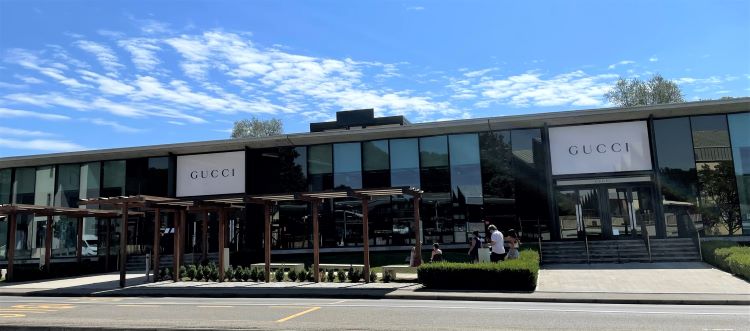 Firenze Outlet Mall is home to such brands as Gucci. Photo by Anita Dunham-Potter.