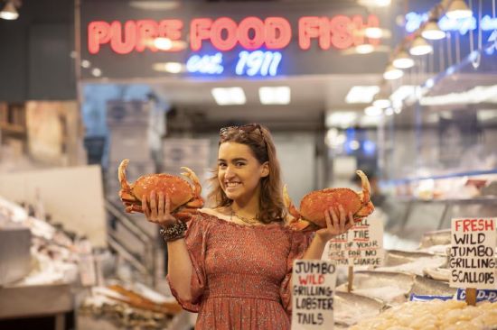 A "must see" spot in Seattle is the famous Pike Place Market, with lots of fresh seafood on display and many eateries as well. Photo by Mark Downey – Lucid Images Gallery