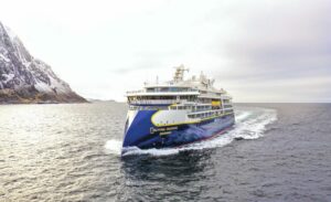 Lindblad Expeditions-National Geographic's new National Geographic Resolution. Copyright: Ulstein Group ASA | Licensed Lindblad Expeditions