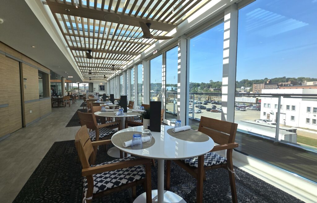 The River Cafe on Viking Mississippi has a pleasant interior with terrific views of the outside scenery. Photo by Susan J. Young. 