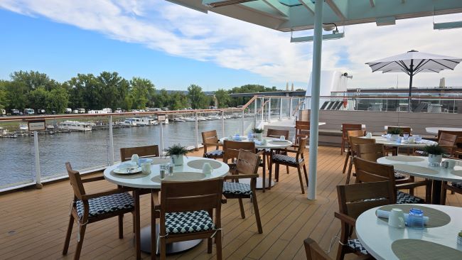 Aquavit Terrace on Viking Mississippi. This ship offers Upper Mississippi river cruises. Photo by Susan J. Young.