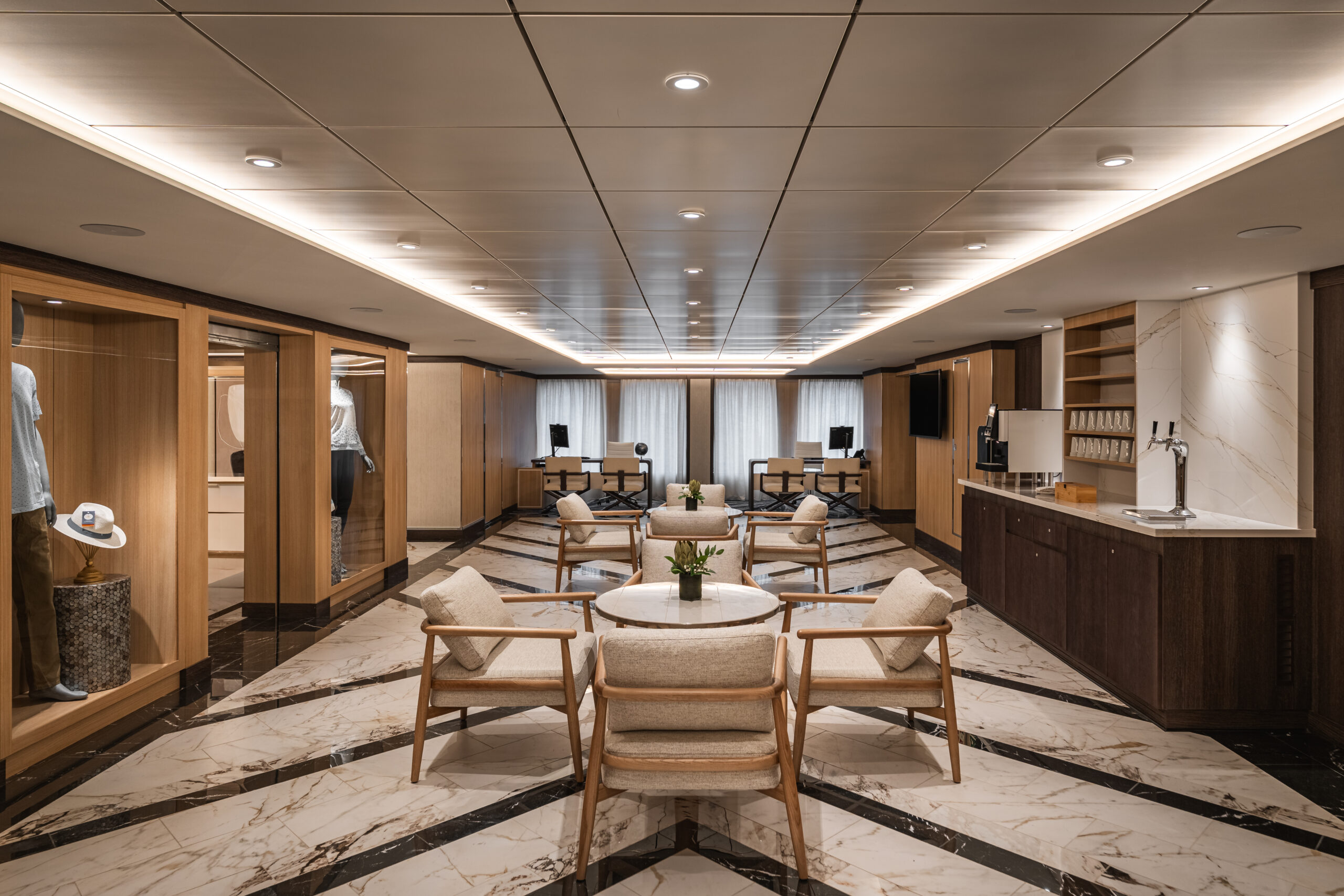 Star Seeker's Destination Deck. Photo by Windstar Cruises. 